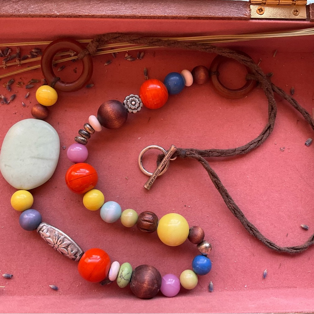 Lucky Brand Chunky Beaded Necklace - Picture 3 of 5